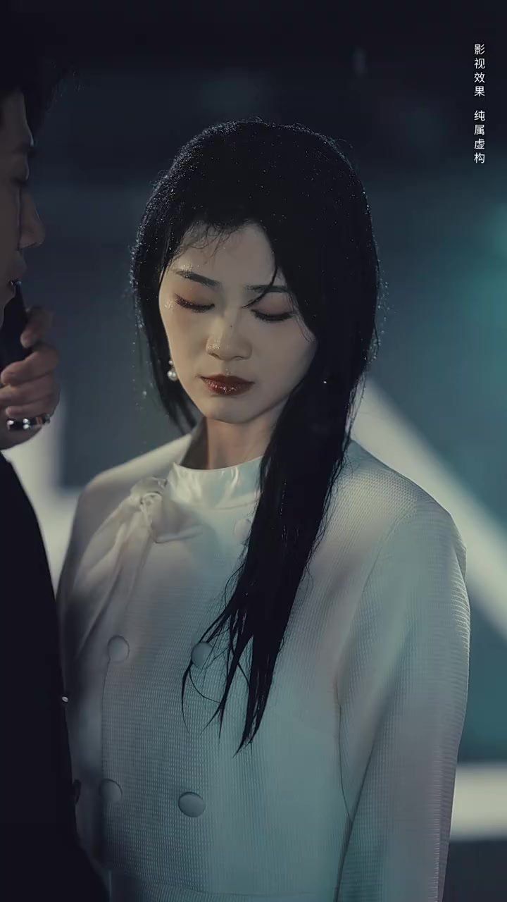星光永不坠落海报